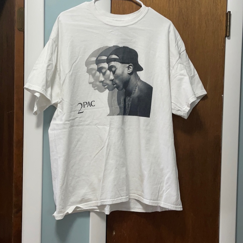 2 pac graphic t shirt